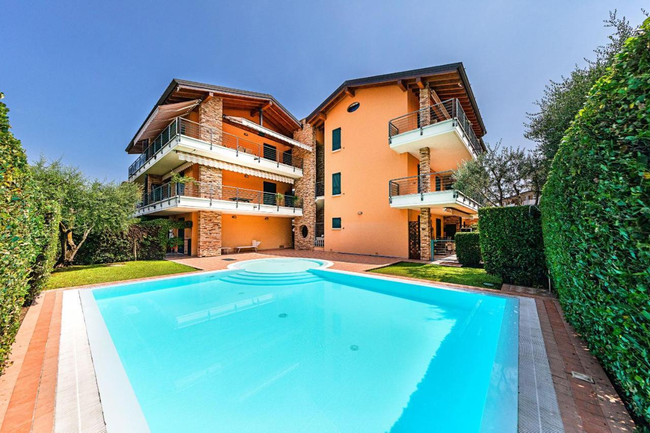 Annamaria 9 Apartment By Wonderful Italy Sirmione Extérieur photo